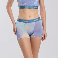Eliza wears a size S
