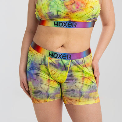 Ciara wears a size XL