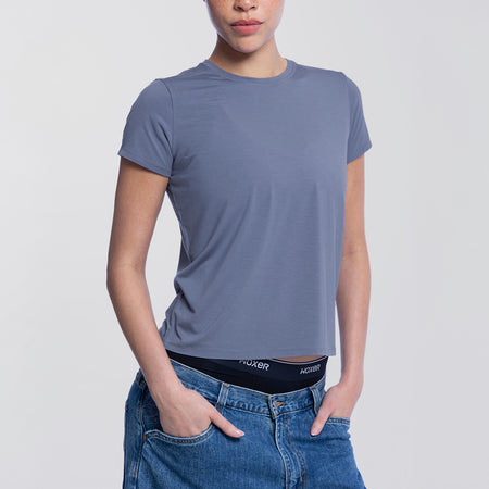 Sam wears a size S