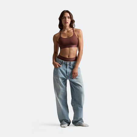 Dayana wears a size S