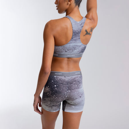 Alena wears a size S