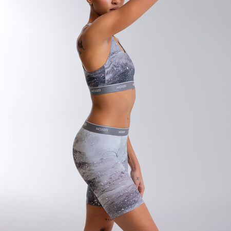 Alena wears a size S