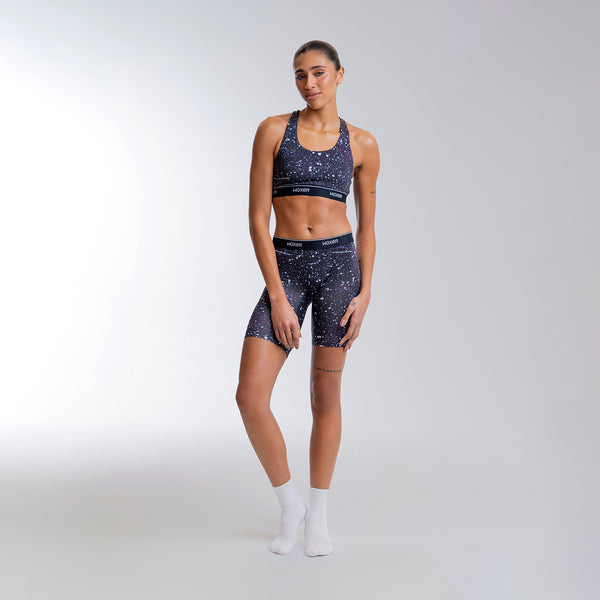 Alena wears a size S