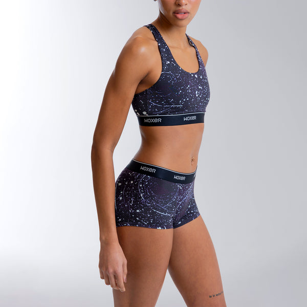 Alena wears a size S