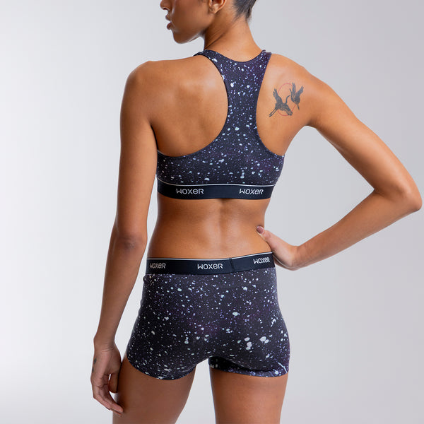 Alena wears a size S