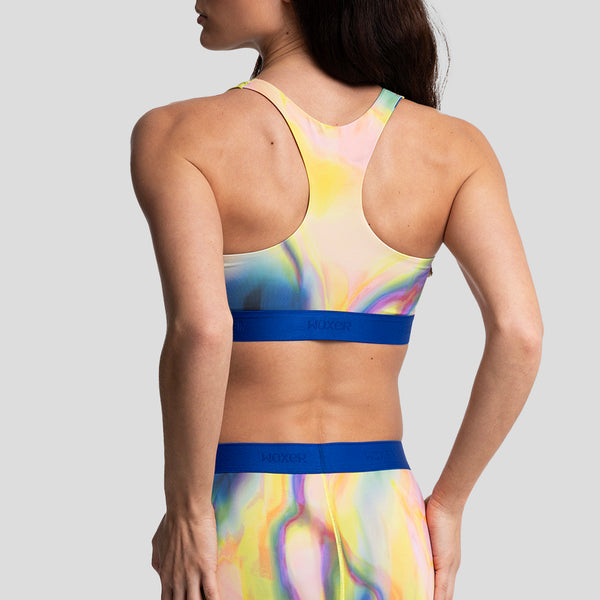 Alexia wears a size S