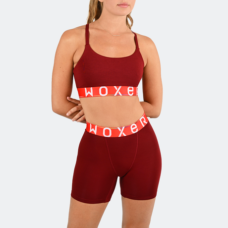 Angelica wears a size S