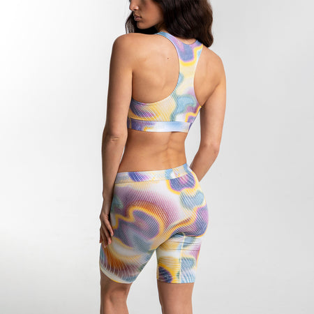 Alexia wears a size S