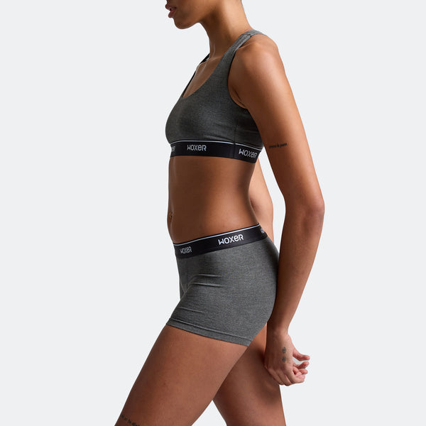 Alena wears a size S