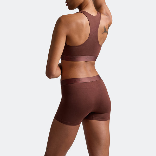 Alena wears a size S