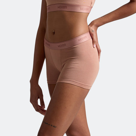 Alena wears a size S