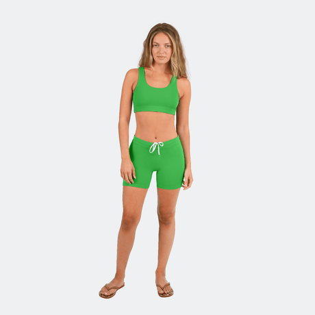 Angelica wears a size S