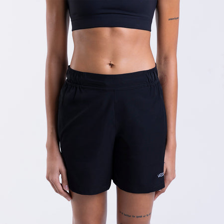 Alena wears a size S