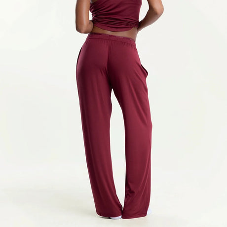Angel wears a size S