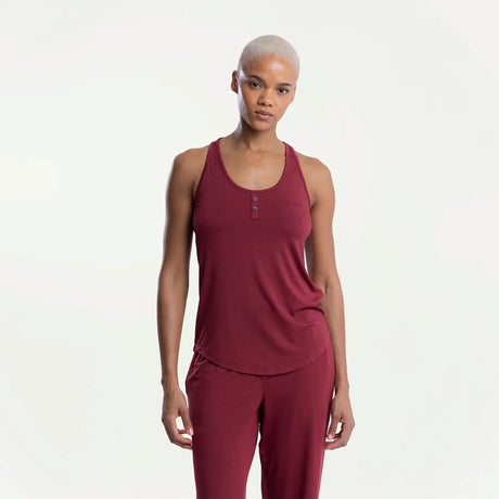 Angel wears a size S