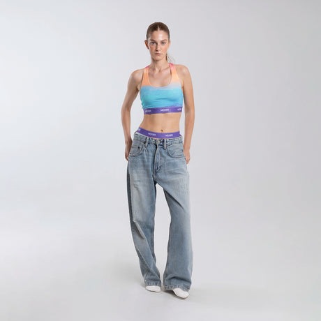 Eliza wears a size S
