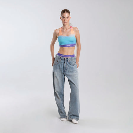Eliza wears a size S