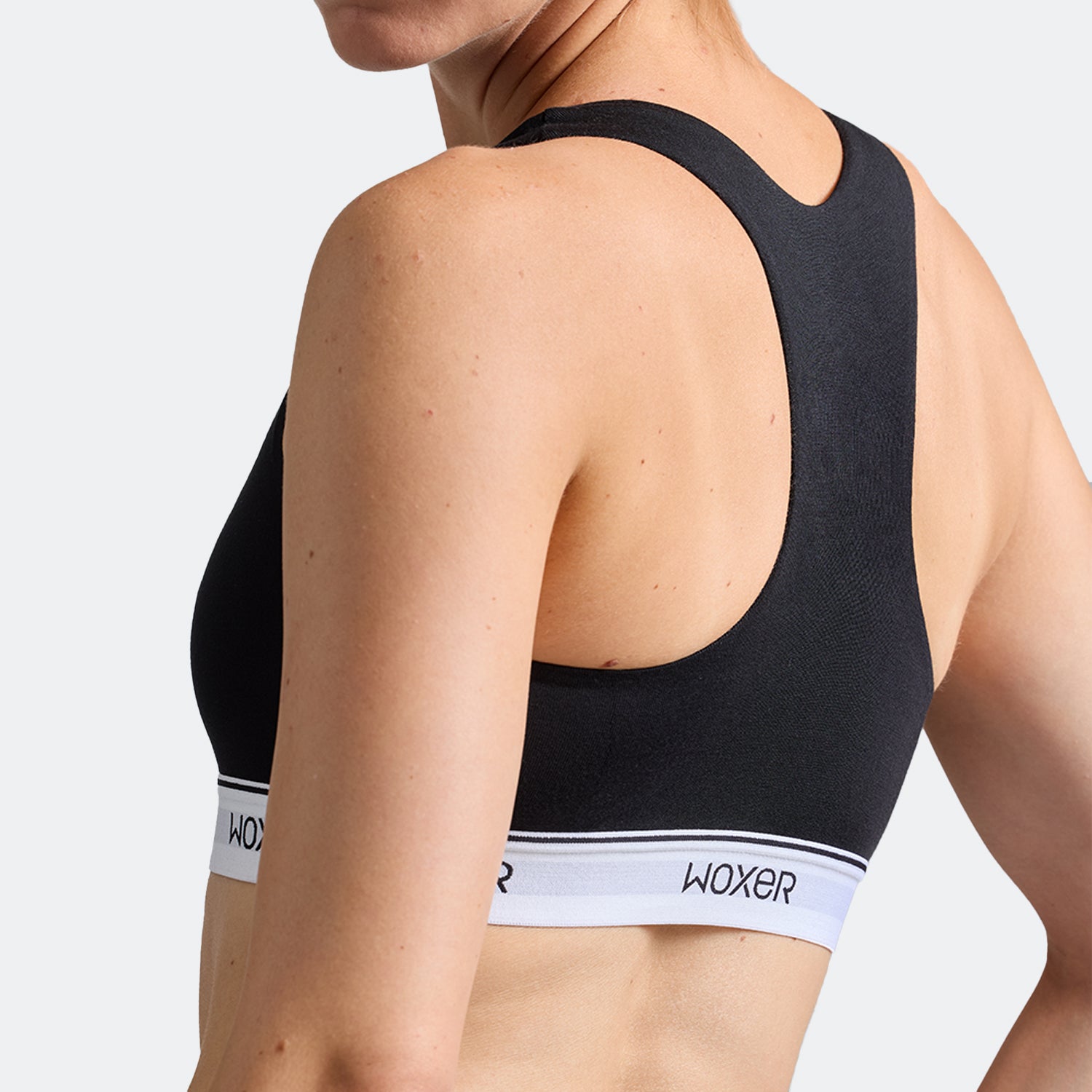 Boss 2.0 Black | Stretchy Seamless Sports Bras | Woxer