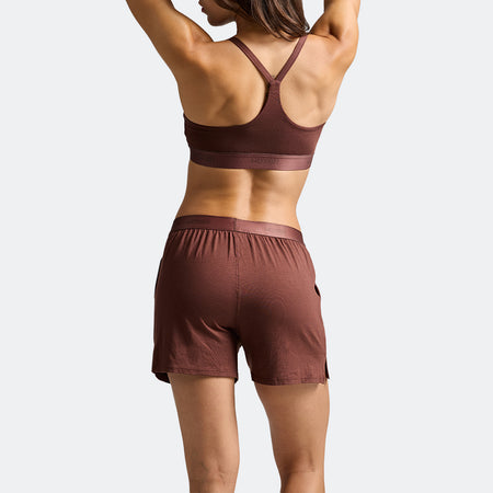 Dayana wears a size S