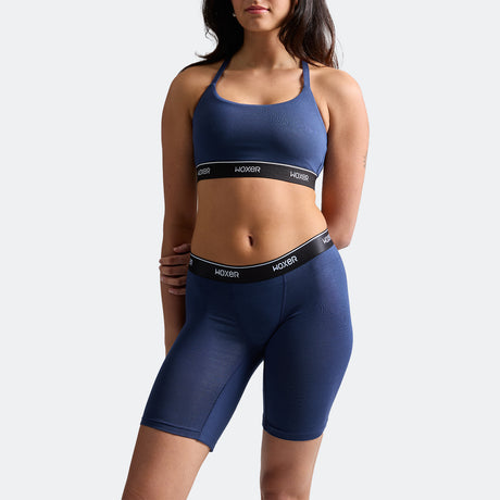 Maya wear a size S