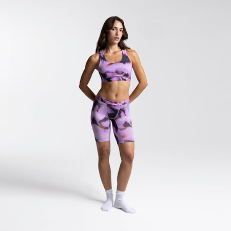 Dayana wears a size S