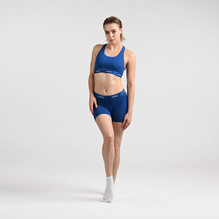 Kaytie wears a size S