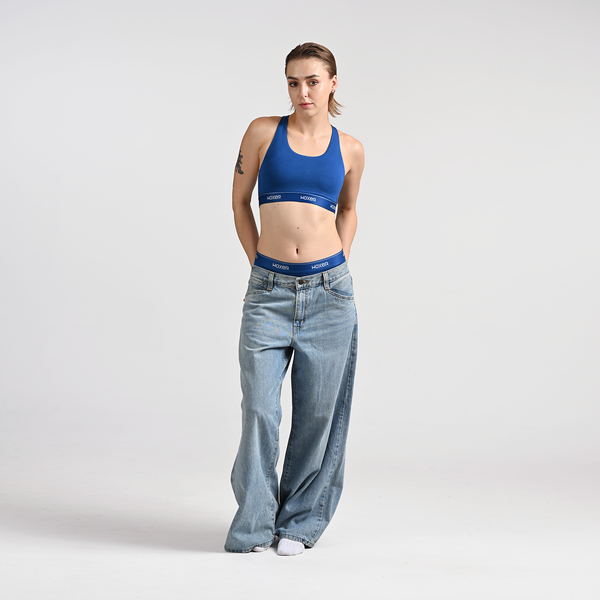 Kaytie wears a size S