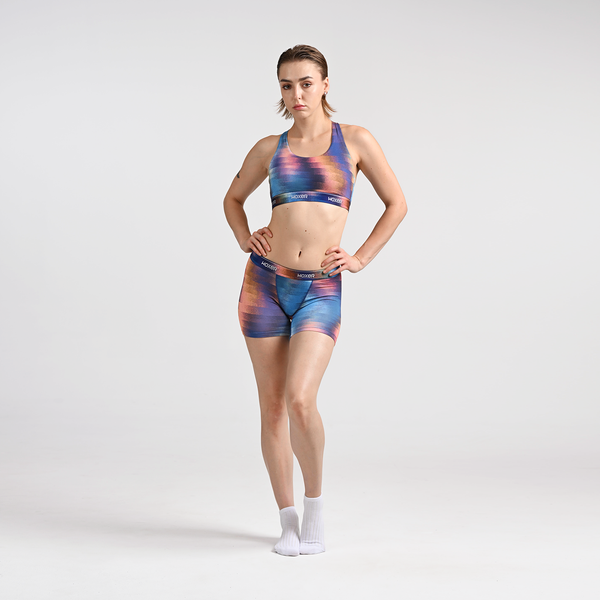 Kaytie wears a size S