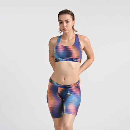 Kaytie wears a size S