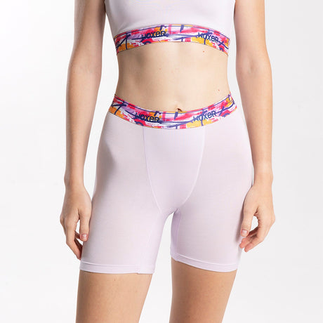 Eliza wears a size S