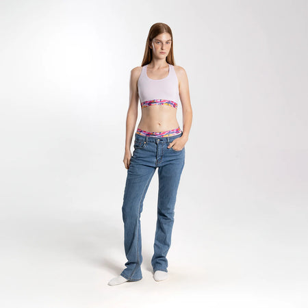 Eliza wears a size S