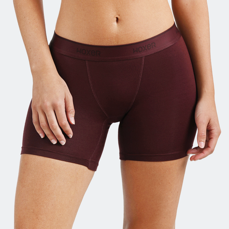 Angelica wears a size S