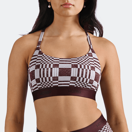 Maya wears a size S