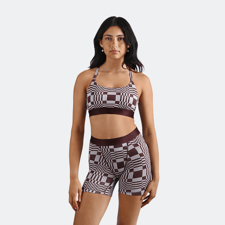 Maya wears a size S
