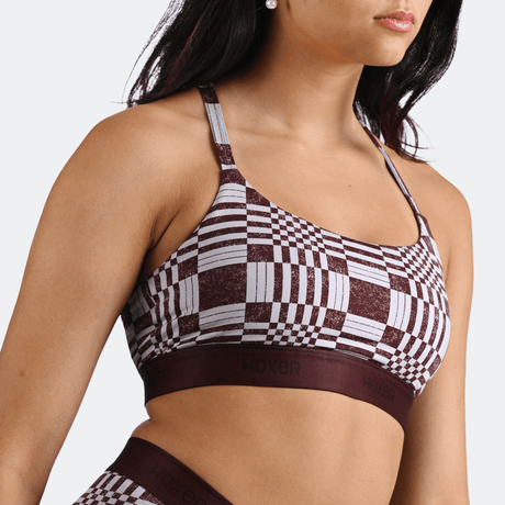 Maya wears a size S