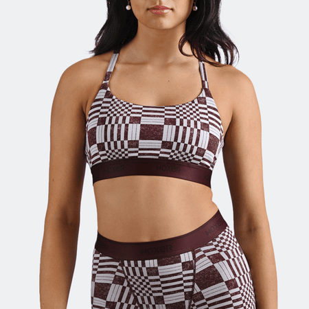 Maya wears a size S