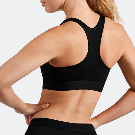 Angelica wears a size S