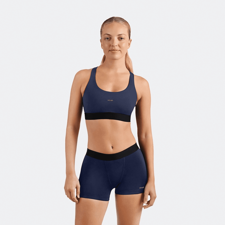 Angelica wears a size S