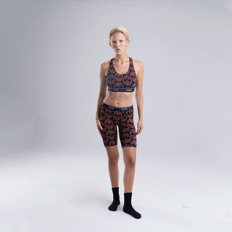 Sofia wears a size S