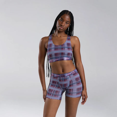 Maelyn wears a size S