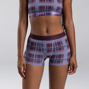 Maelyn wears a size S