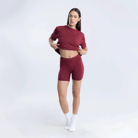 Dayana wears a size S