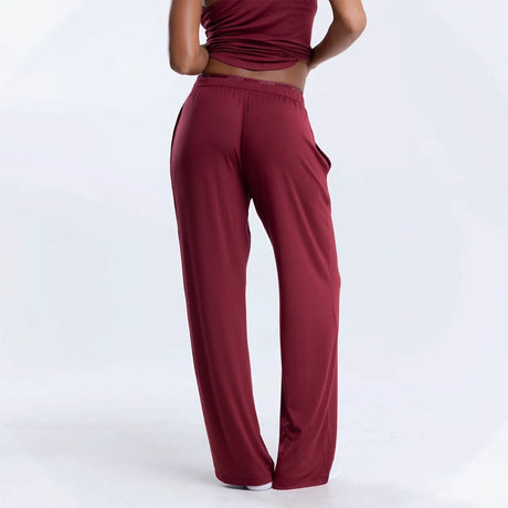 Angel wears a size S