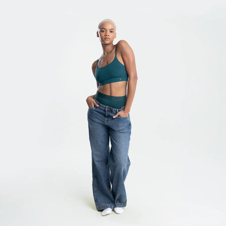 Angel wears a size S