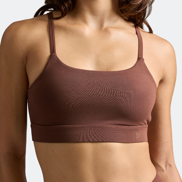 Dayana wears a size S