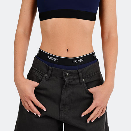 Angelica wears a size S