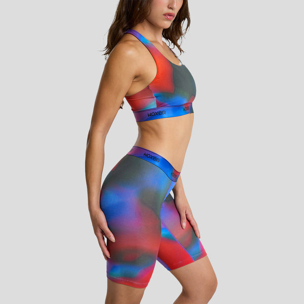 Dayana wears a sise S