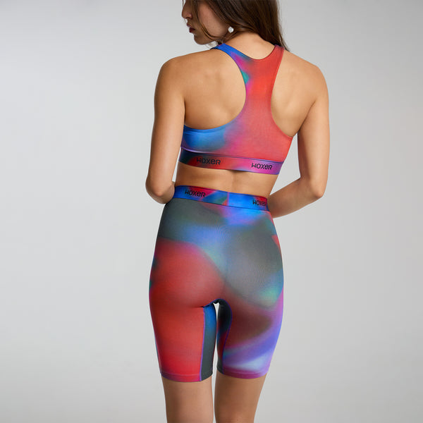 Dayana wears a size S