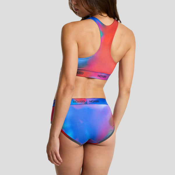 Dayana wears a sise S