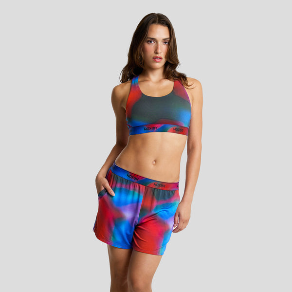 Dayana wears a sise S